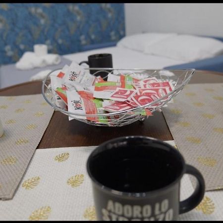 Rebby Home เนเปิลส์ ภายนอก รูปภาพ