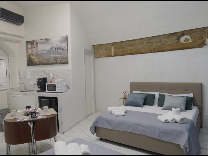 Rebby Home เนเปิลส์ ภายนอก รูปภาพ